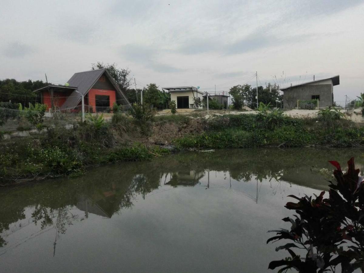 บ้านสวนปวิชญา เกษตรอินทรี Fang Eksteriør billede
